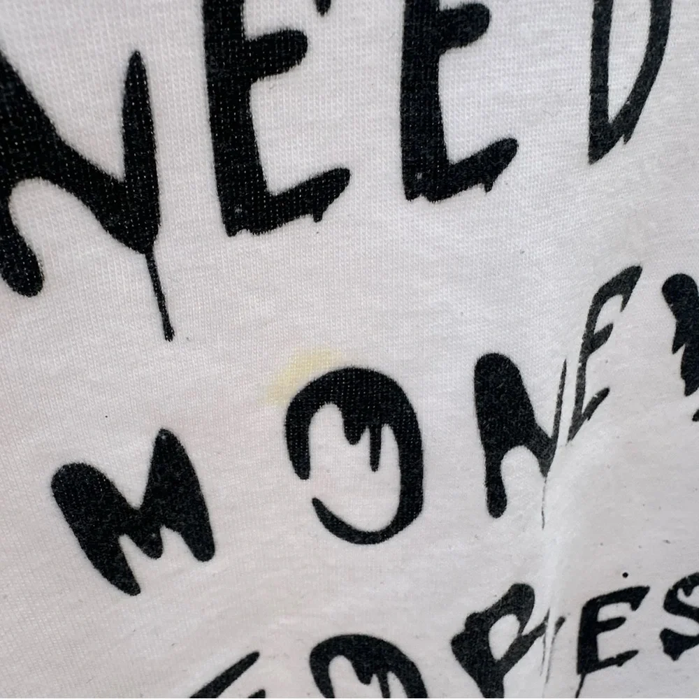 SWANK White Graphic Sweatshirt Size L (Has some stains as pictured) SAME DAY💨🛫📦 - Picture 10 of 11